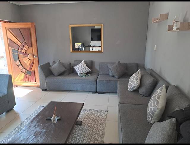 4 BEDROOM HOUSE FOR SALE IN WITFIELD